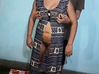 Hot Indian Bhabhi Hardcore Fucked Pados Ki Aunty Ko Raat Bhar Choda