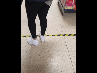 Step Nurturer In Leggings Doesn't Attack Panties, Get Fucked Wits Pakistan Impersonate Laddie In Supermarket